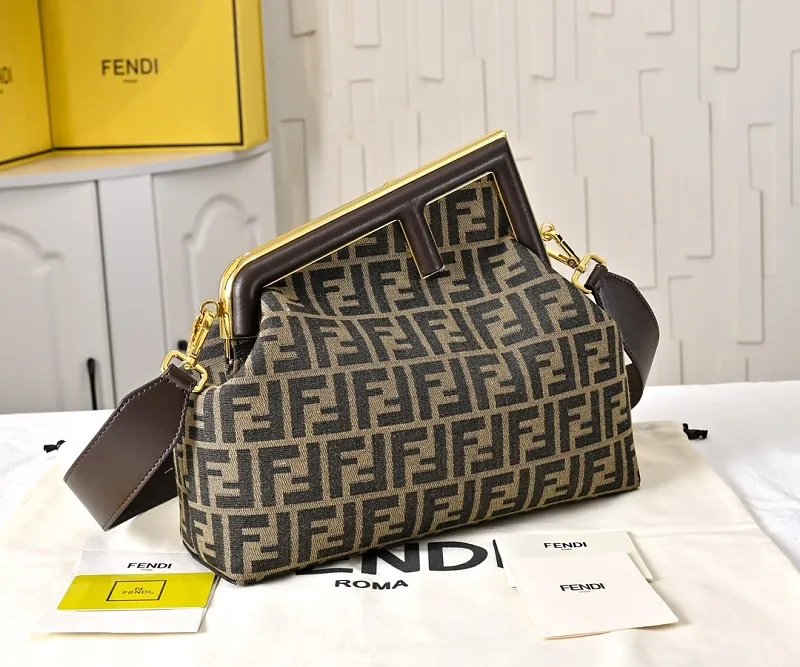All Categories Fendi Women's Bags (Fendi) Fendi 80017