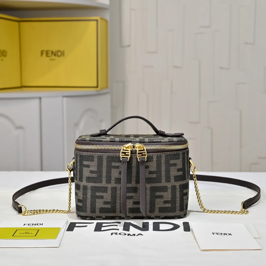 All Categories Fendi Women's Bags (Fendi) Fendi 33201