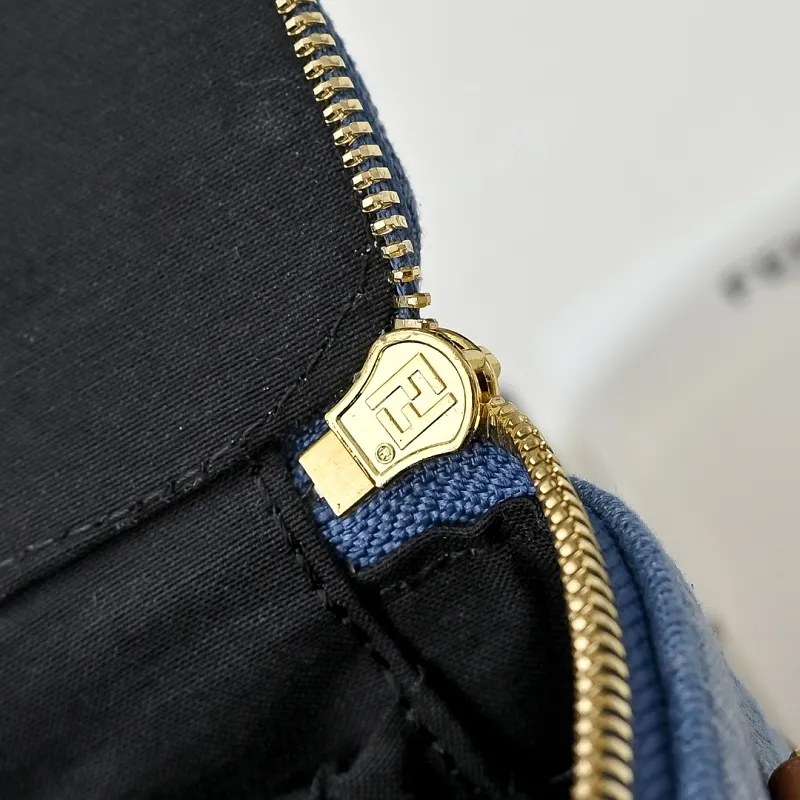 All Categories Fendi Women's Bags (Fendi) Fendi 33201