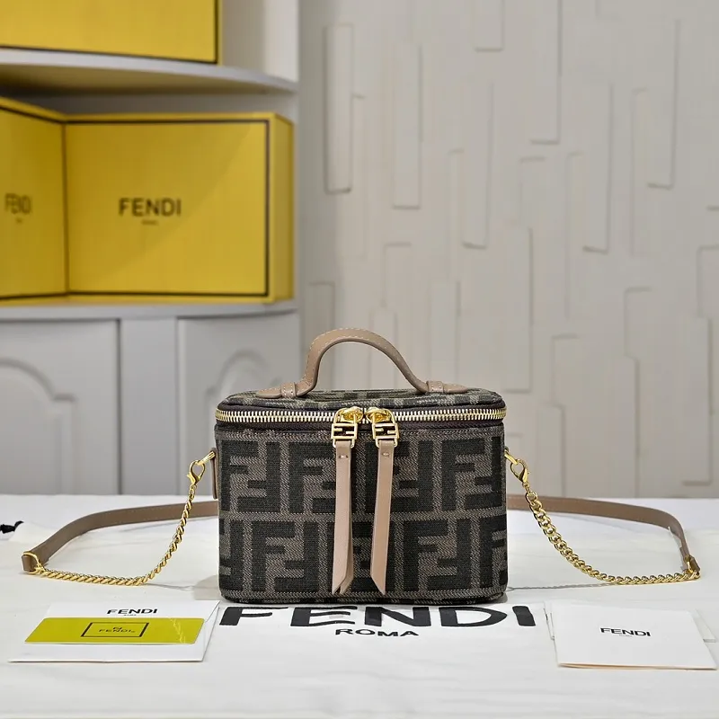 All Categories Fendi Women's Bags (Fendi) Fendi 33201