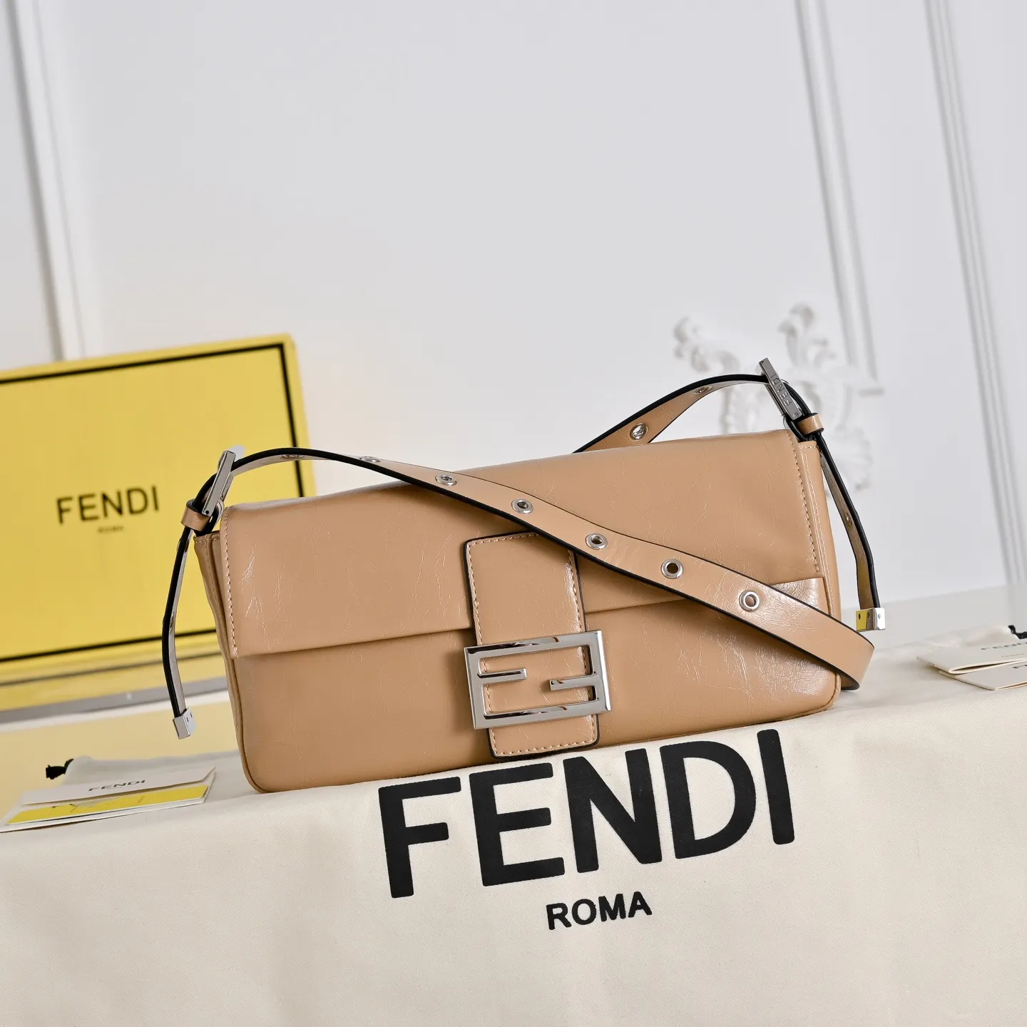All Categories Fendi Women's Bags (Fendi) Fendi 1116