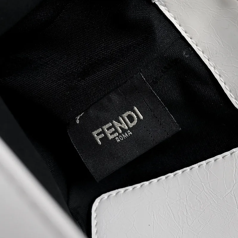 All Categories Fendi Women's Bags (Fendi) Fendi 1116