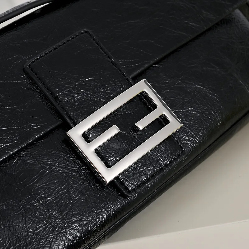All Categories Fendi Women's Bags (Fendi) Fendi 1116