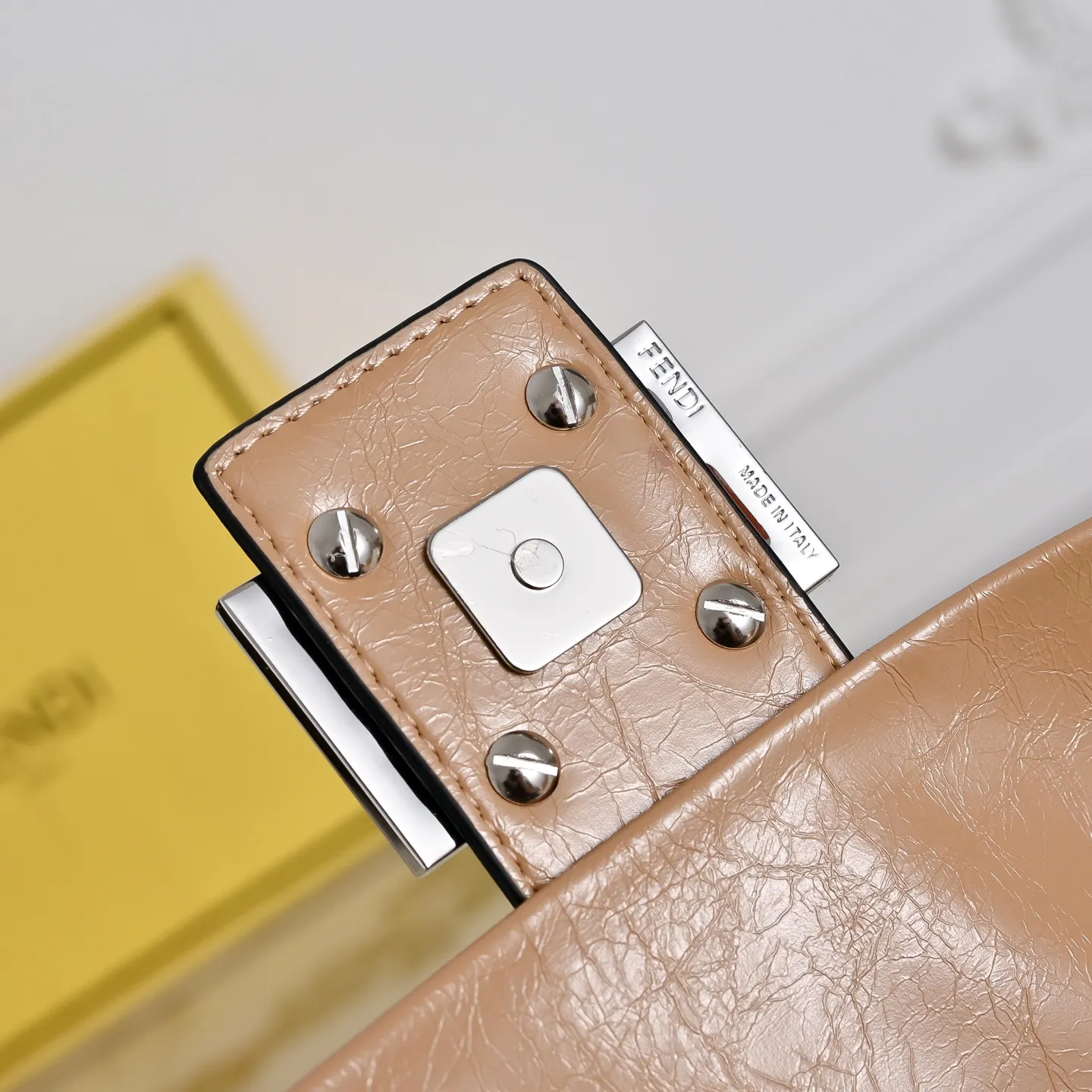 All Categories Fendi Women's Bags (Fendi) Fendi 1116