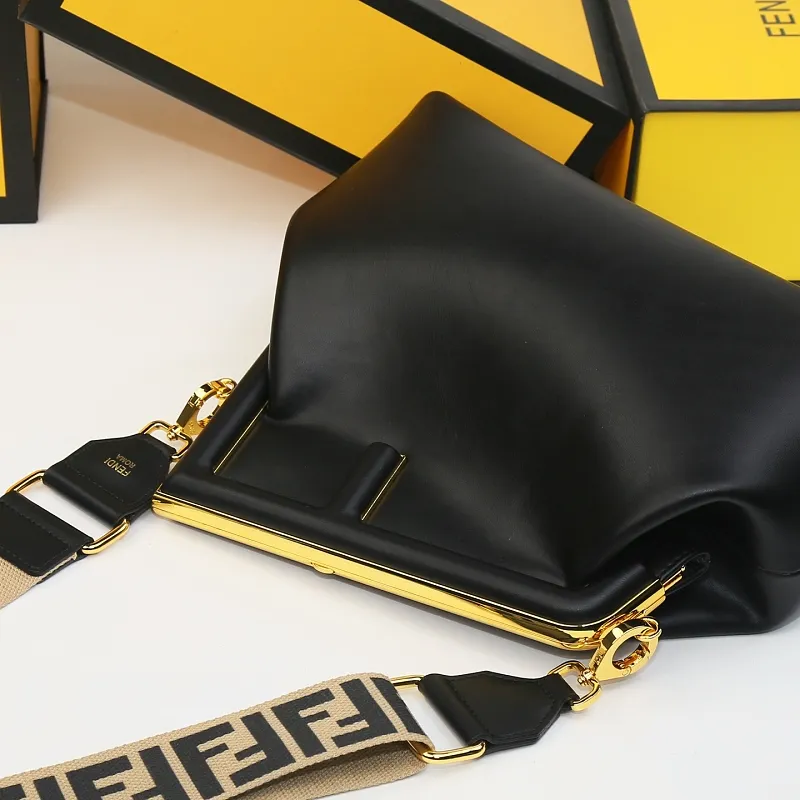 All Categories Fendi Women's Bags (Fendi) Fendi 3232