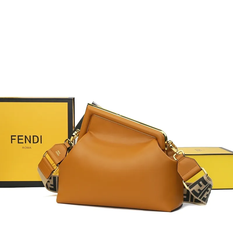 All Categories Fendi Women's Bags (Fendi) Fendi 3232