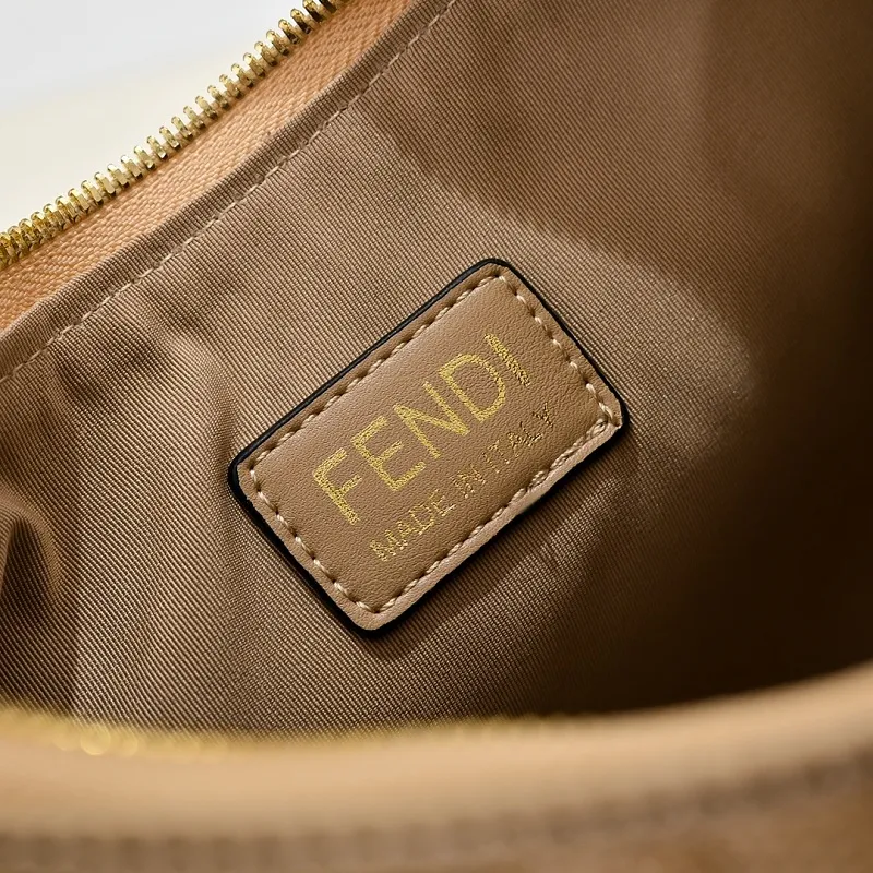All Categories Fendi Women's Bags (Fendi) Fendi 3386