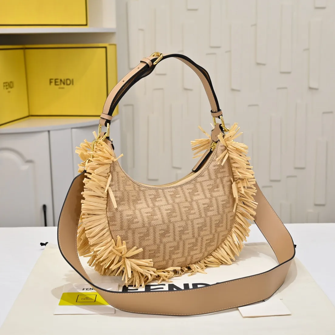 All Categories Fendi Women's Bags (Fendi) Fendi 3386