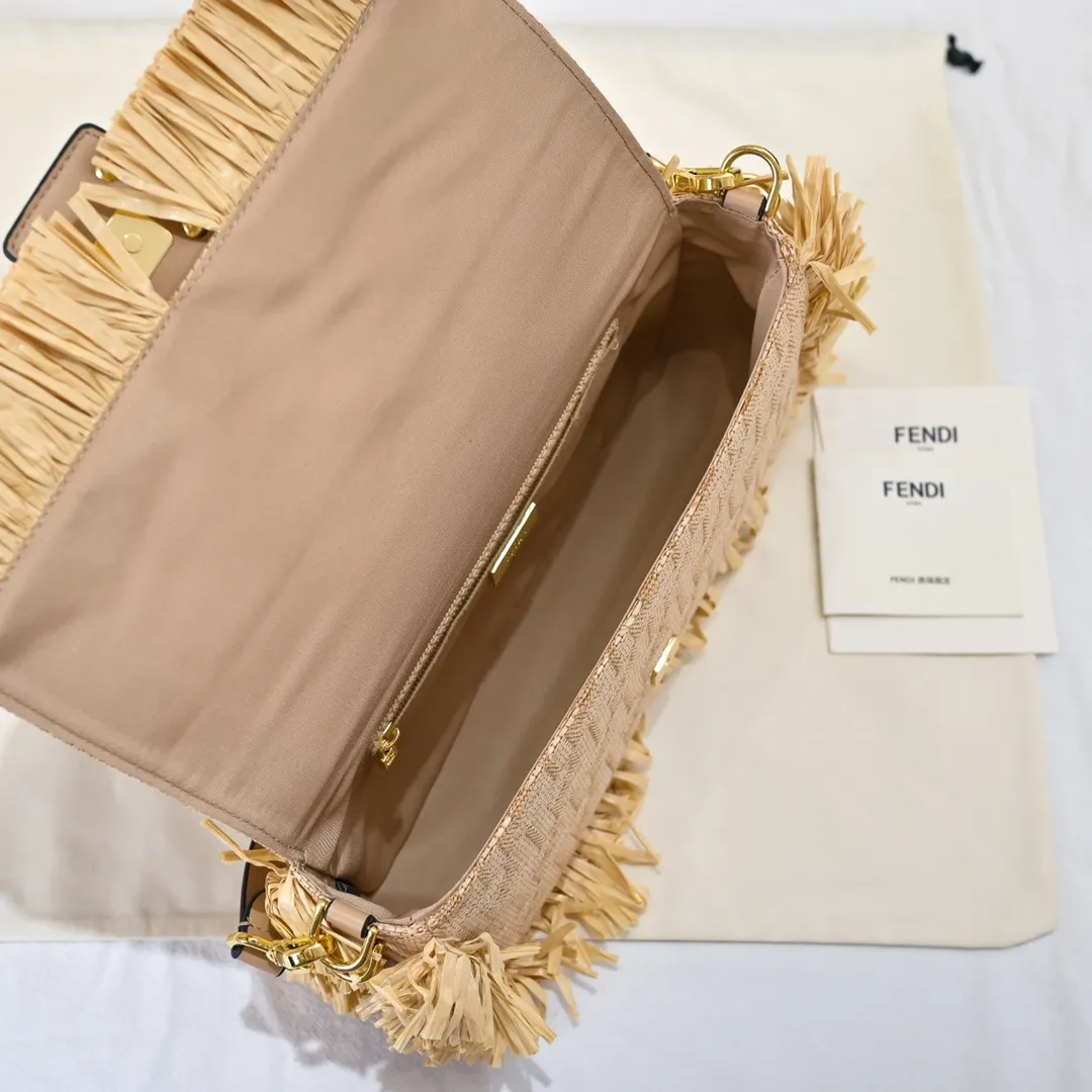 All Categories Fendi Women's Bags (Fendi) Fendi 3381