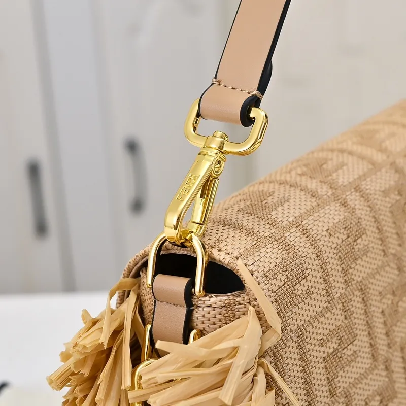 All Categories Fendi Women's Bags (Fendi) Fendi 3381