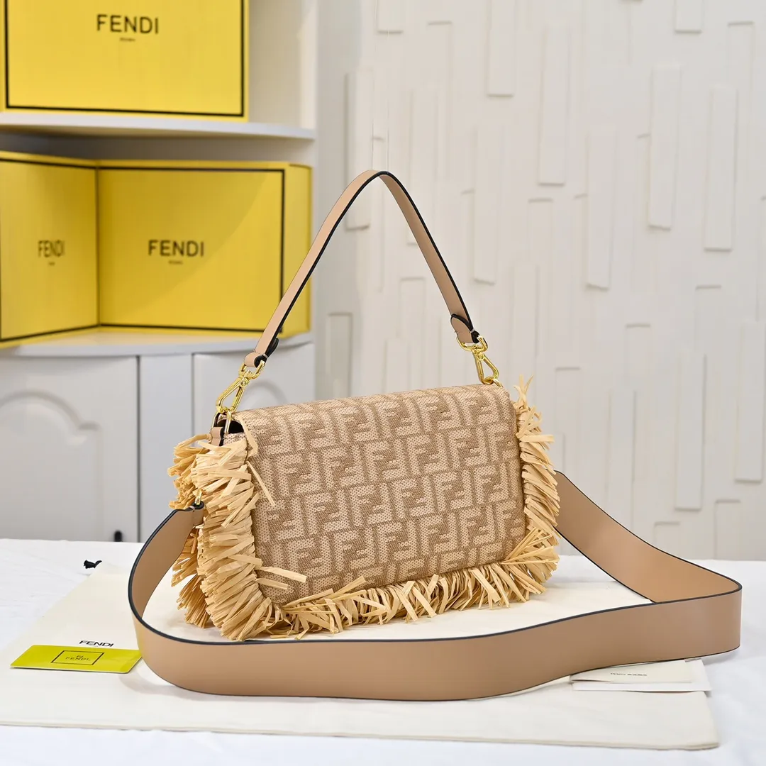 All Categories Fendi Women's Bags (Fendi) Fendi 3381