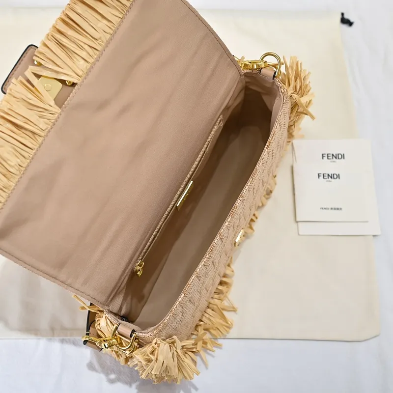 All Categories Fendi Women's Bags (Fendi) Fendi 3381