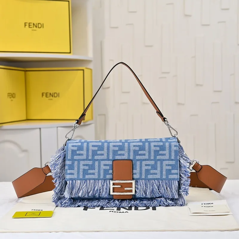 All Categories Fendi Women's Bags (Fendi) Fendi 3381