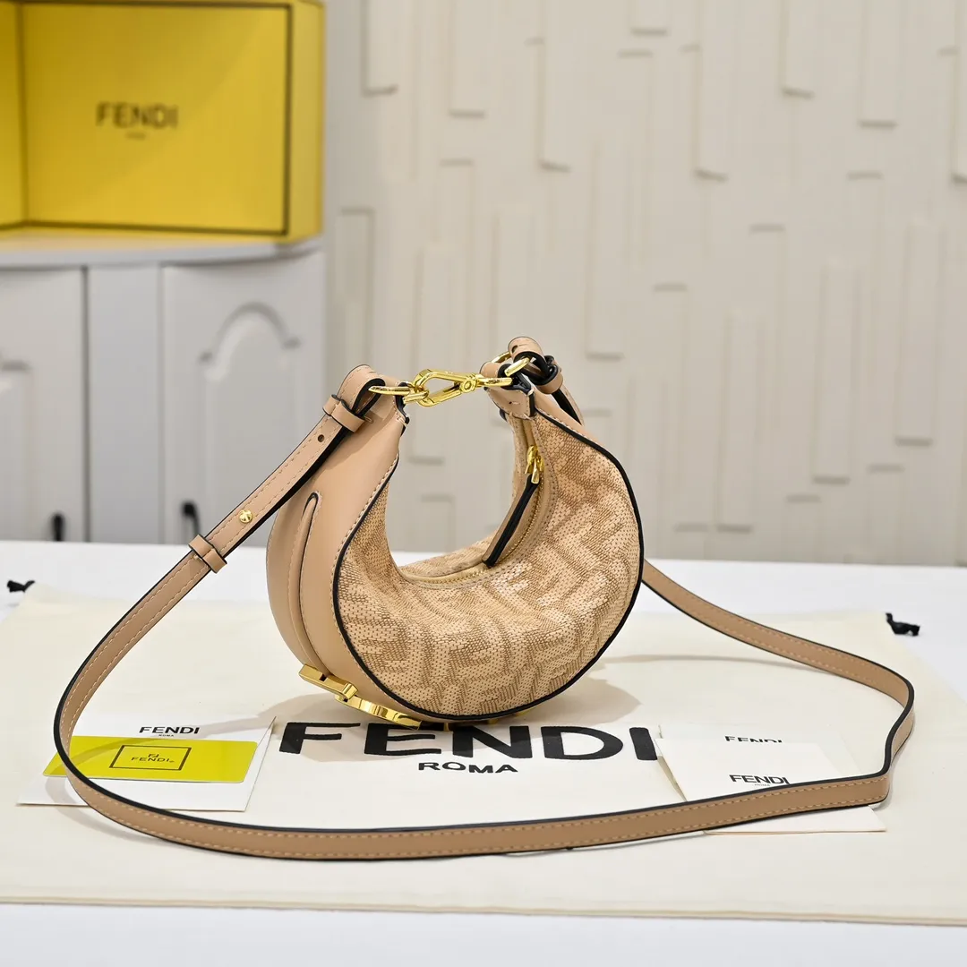 All Categories Fendi Women's Bags (Fendi) Fendi 3385