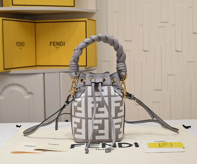All Categories Official Website "Brand Women's Bags" Women's Bags 💙 FENDI 2025 New Fendi Bucket Bag