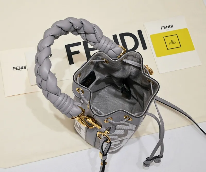 All Categories Official Website "Brand Women's Bags" Women's Bags 💙 FENDI 2025 New Fendi Bucket Bag