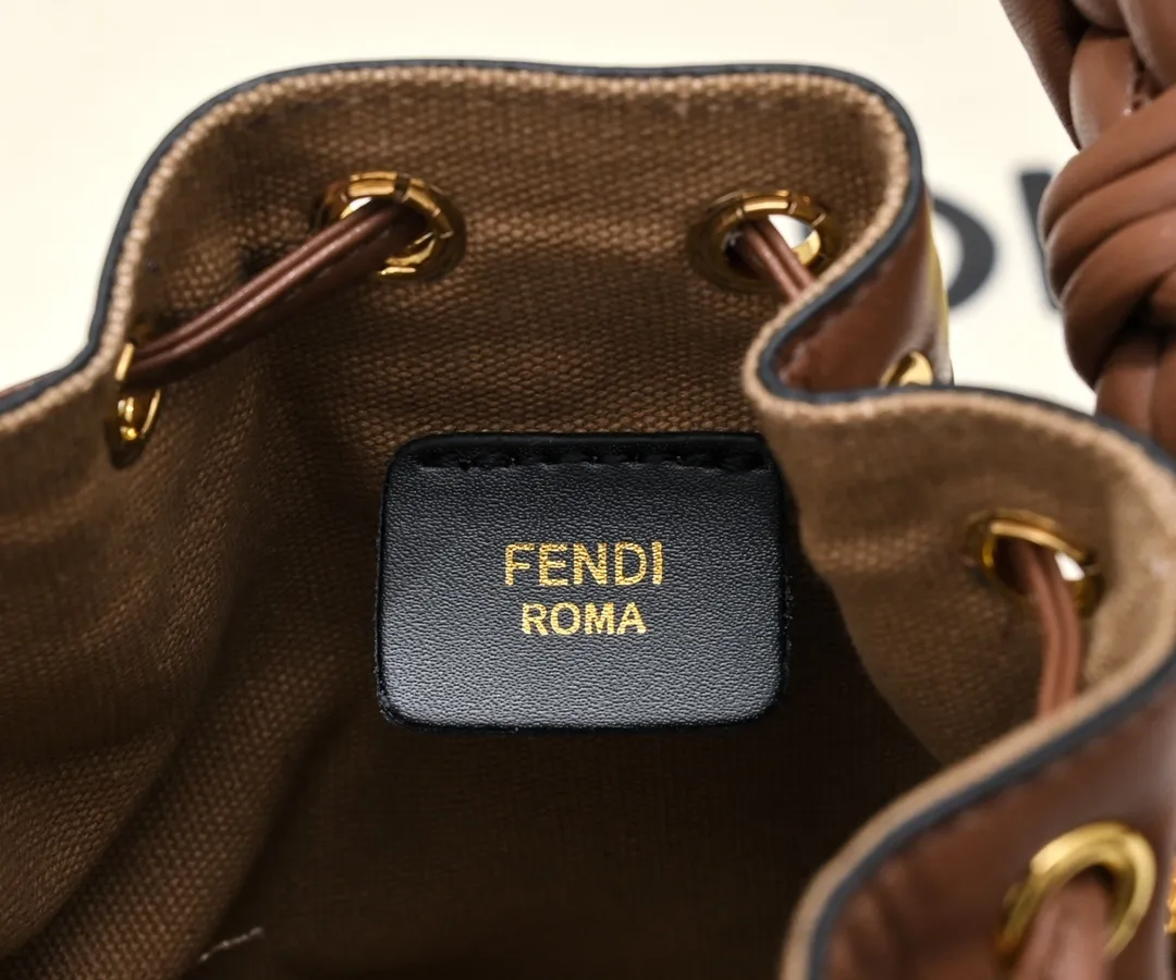 All Categories Official Website "Brand Women's Bags" Women's Bags 💙 FENDI 2025 New Fendi Bucket Bag