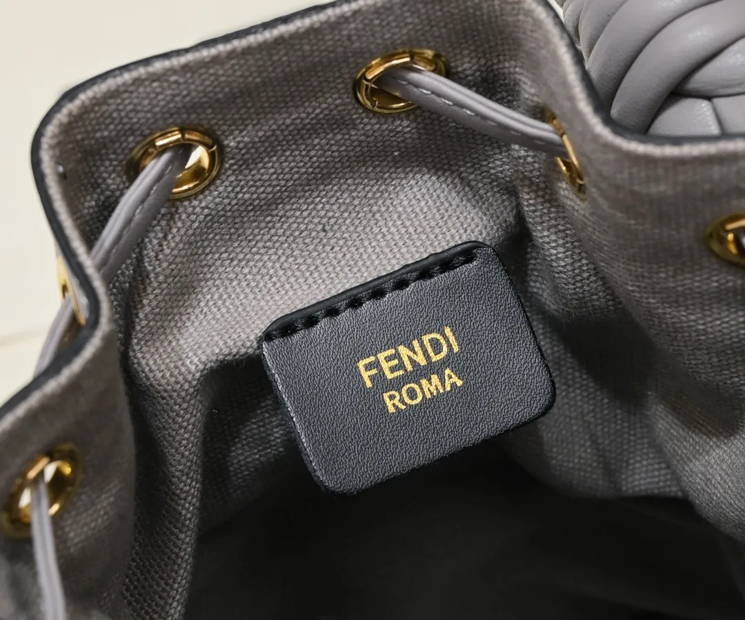 All Categories Official Website "Brand Women's Bags" Women's Bags 💙 FENDI 2025 New Fendi Bucket Bag