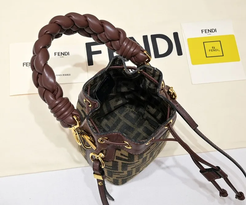 All Categories Official Website "Brand Women's Bags" Women's Bags 💙 FENDI 2025 New Fendi Bucket Bag