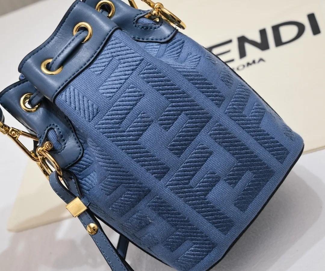 All Categories Official Website "Brand Women's Bags" Women's Bags 💙 FENDI 2025 New Fendi Bucket Bag