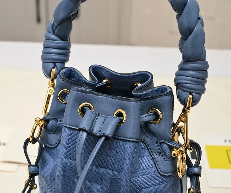 All Categories Official Website "Brand Women's Bags" Women's Bags 💙 FENDI 2025 New Fendi Bucket Bag