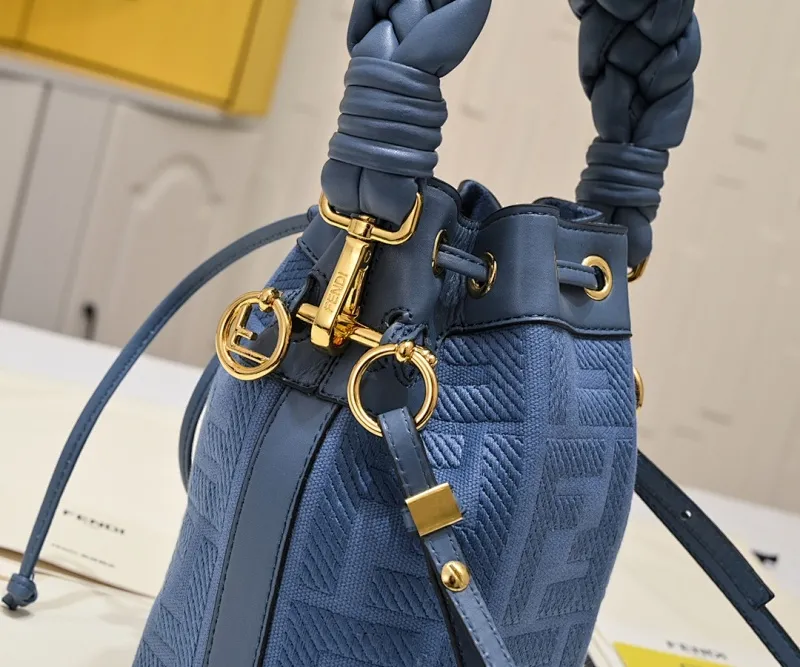 All Categories Official Website "Brand Women's Bags" Women's Bags 💙 FENDI 2025 New Fendi Bucket Bag