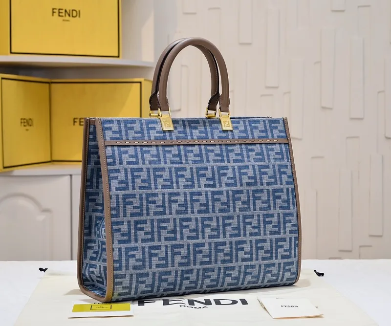 All Categories Fendi Women's Bags (Fendi) Fendi 7712