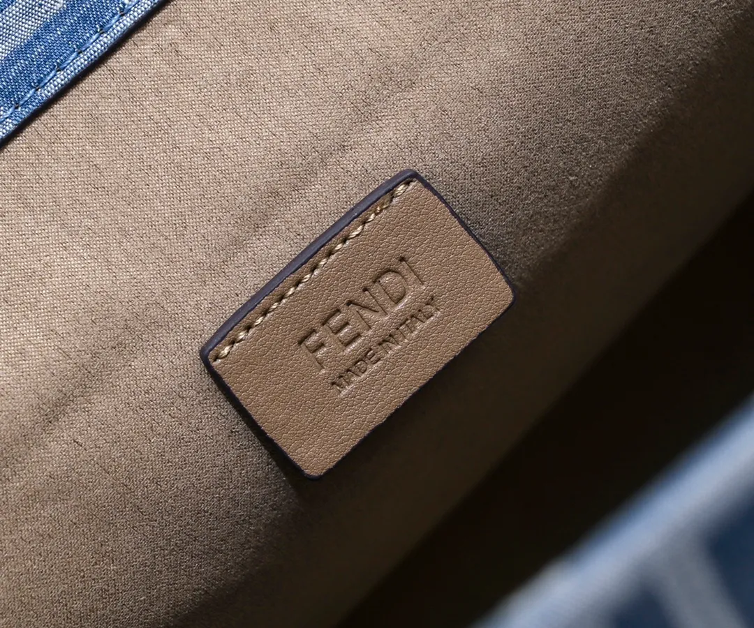 All Categories Fendi Women's Bags (Fendi) Fendi 7712