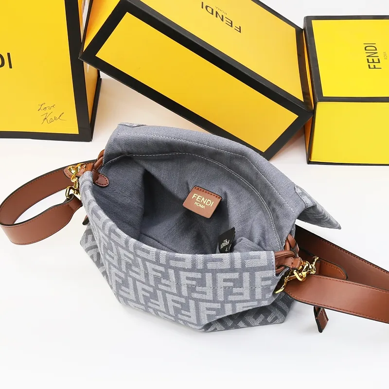 All Categories Fendi Women's Bags (Fendi) Fendi 2090