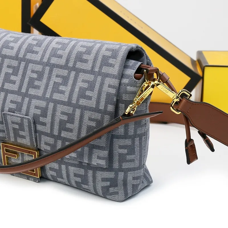 All Categories Fendi Women's Bags (Fendi) Fendi 2090