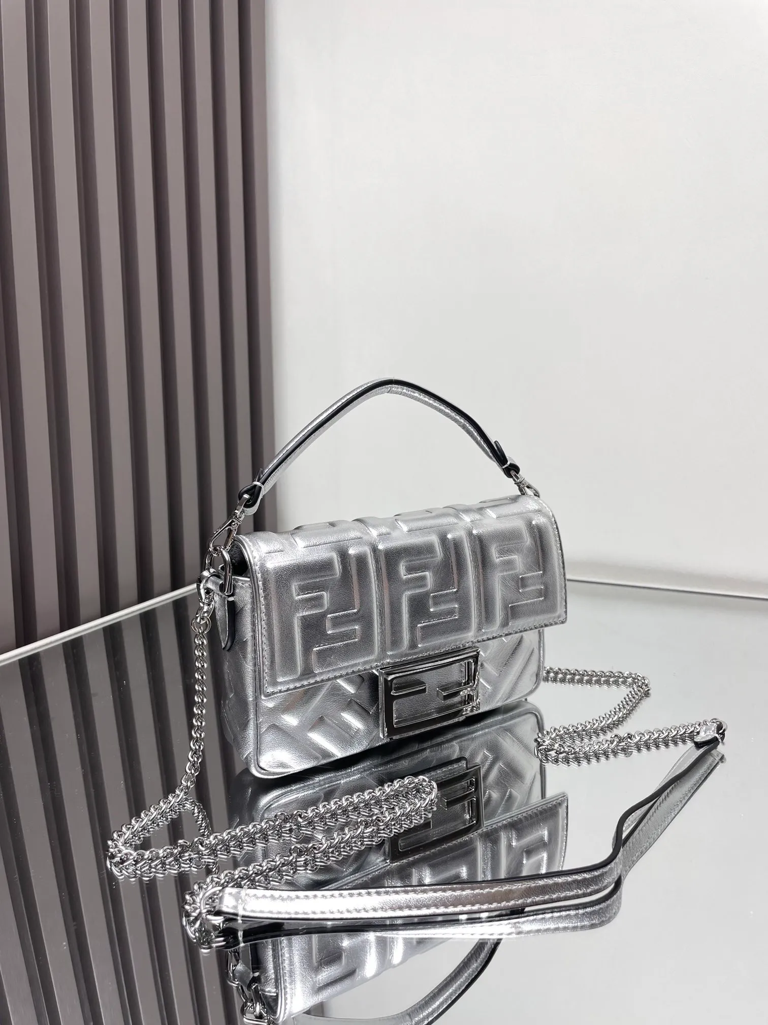 All Categories Fendi Women's Bags (Fendi) Fendi Original Order 52039 Gold and Silver