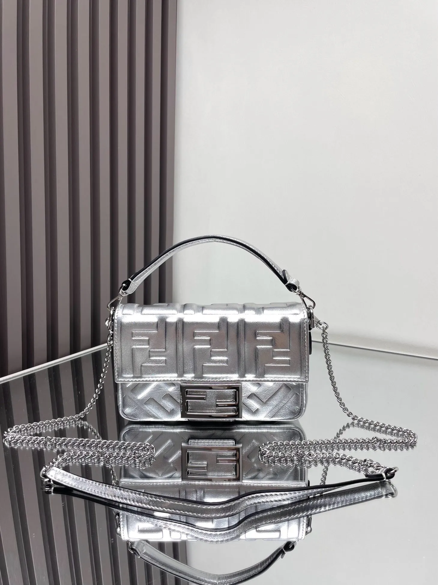 All Categories Fendi Women's Bags (Fendi) Fendi Original Order 52039 Gold and Silver