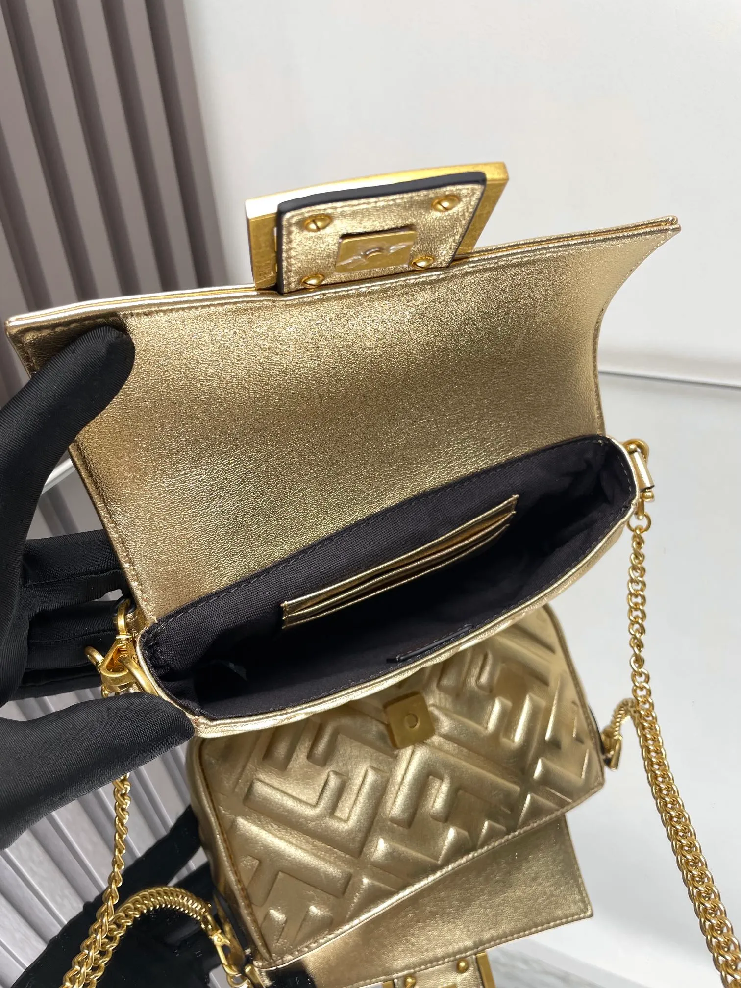All Categories Fendi Women's Bags (Fendi) Fendi Original Order 52039 Gold and Silver