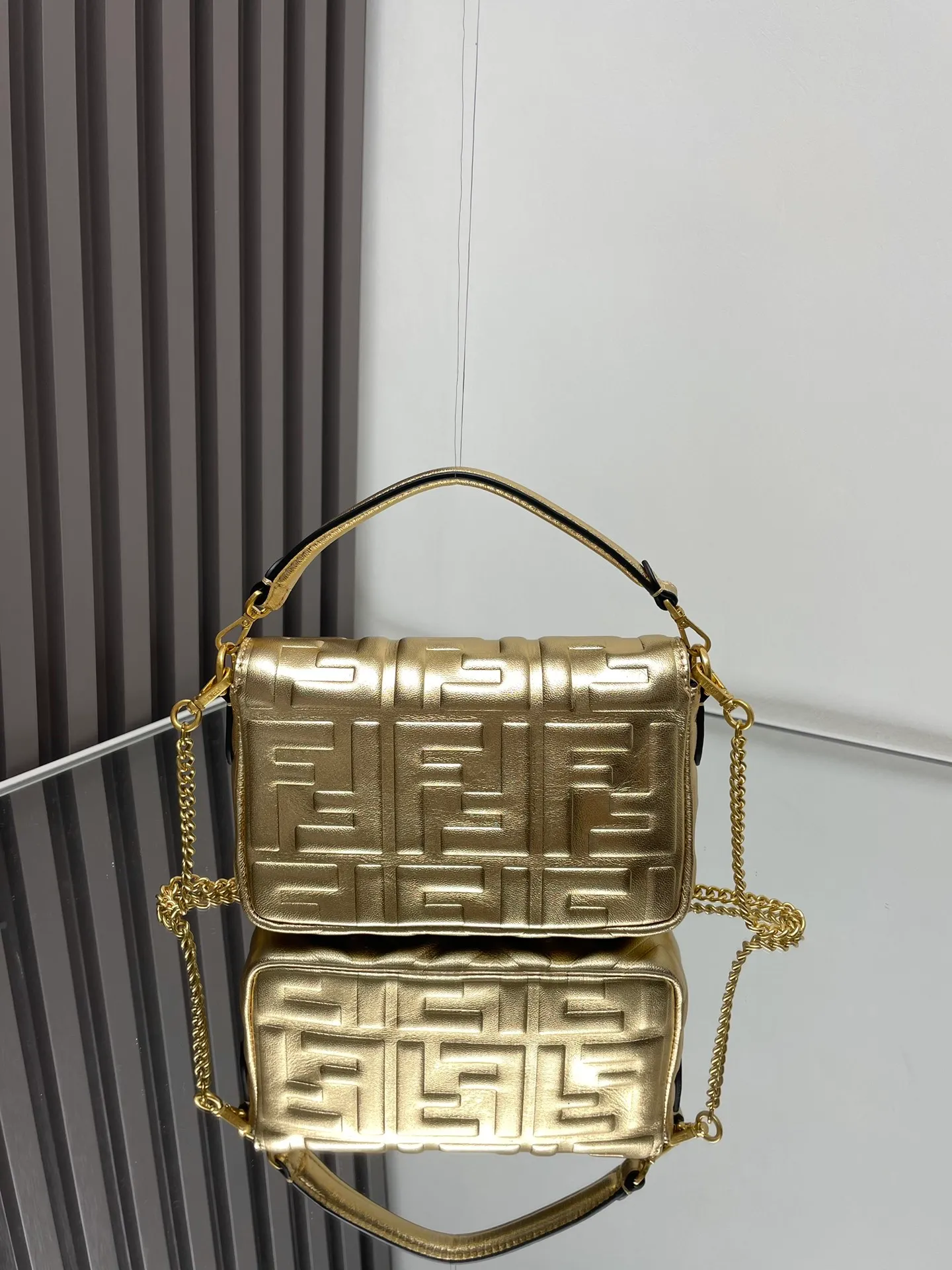 All Categories Fendi Women's Bags (Fendi) Fendi Original Order 52039 Gold and Silver
