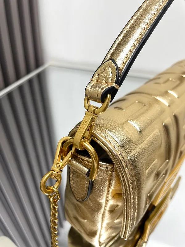 All Categories Fendi Women's Bags (Fendi) Fendi Original Order 52039 Gold and Silver
