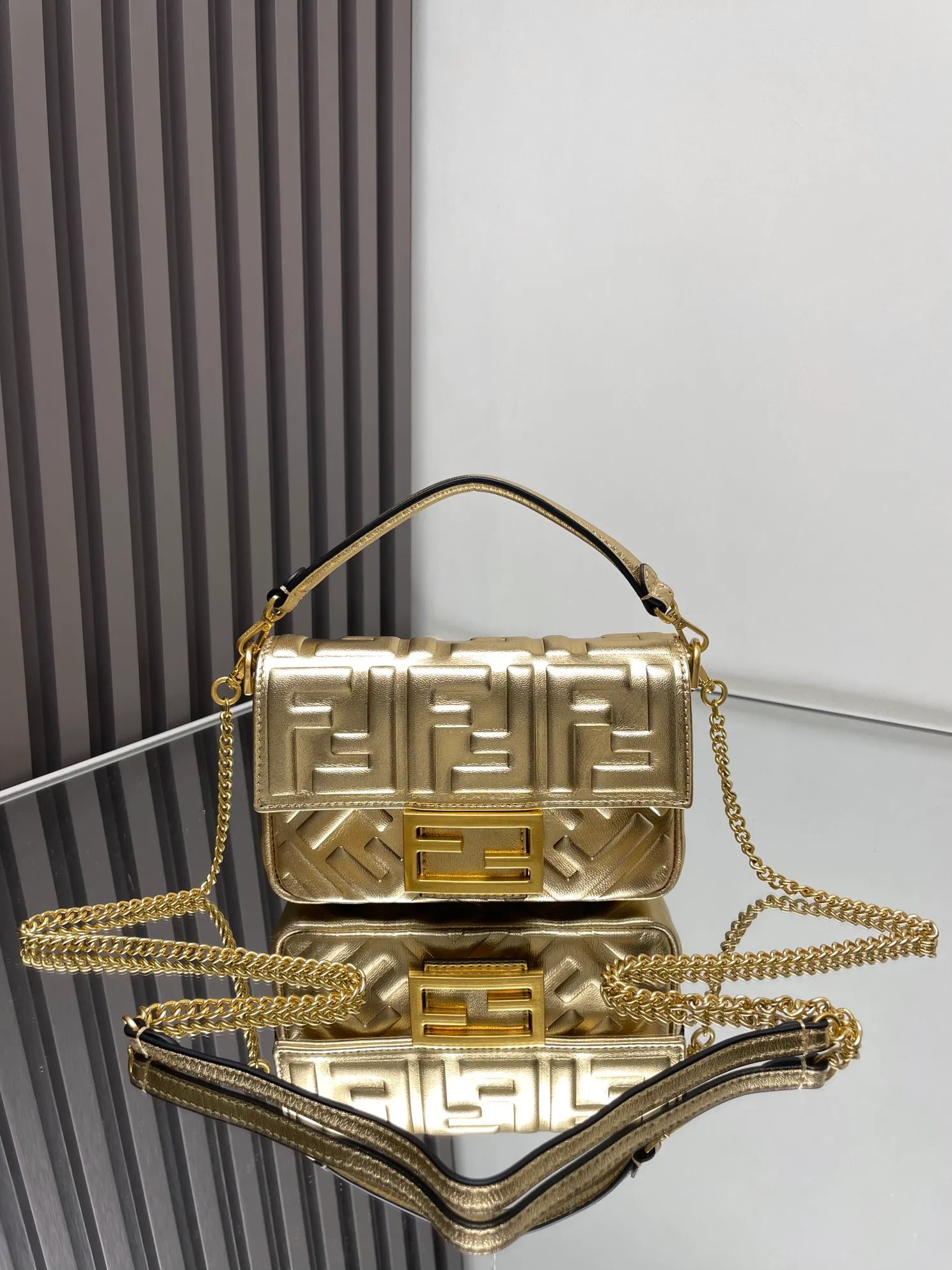 All Categories Fendi Women's Bags (Fendi) Fendi Original Order 52039 Gold and Silver