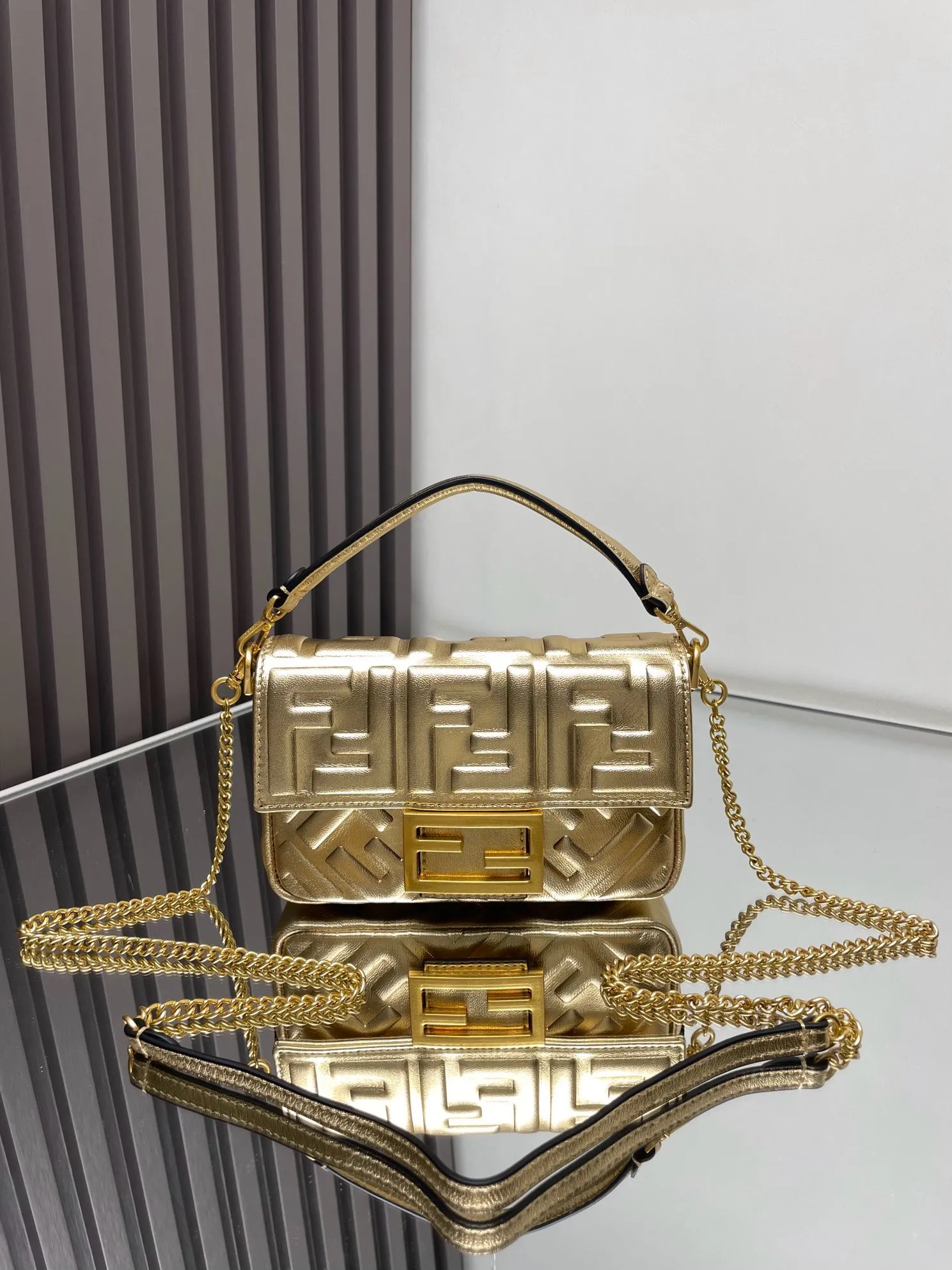 All Categories Fendi Women's Bags (Fendi) Fendi Original Order 52039 Gold and Silver