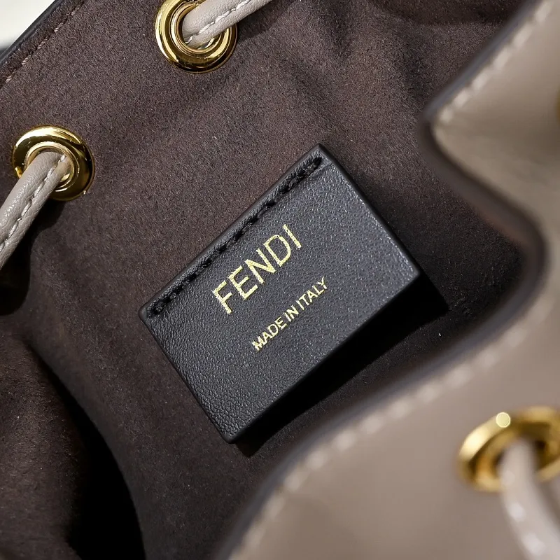 All Categories Fendi Women's Bags (Fendi) Fendi 4405
