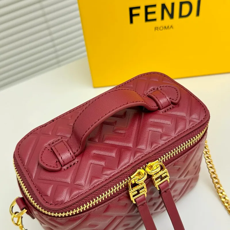 All Categories Fendi Women's Bags (Fendi) Fendi F8025
