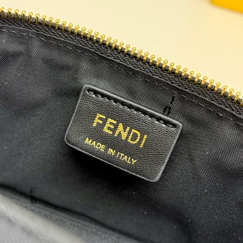 All Categories Fendi Women's Bags (Fendi) Fendi F8025