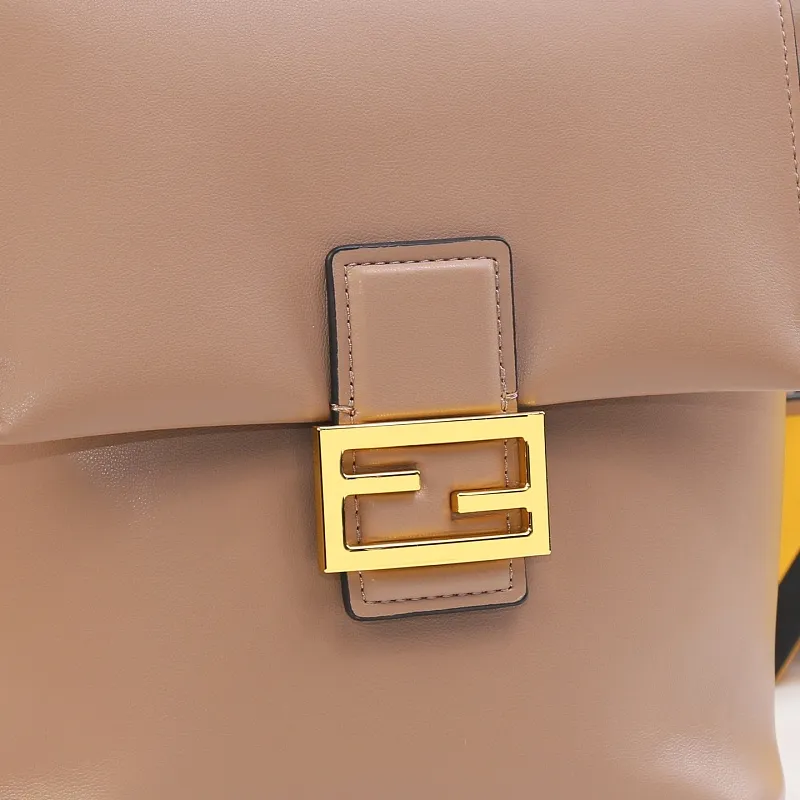 All Categories Fendi Women's Bags (Fendi) Fendi 2412