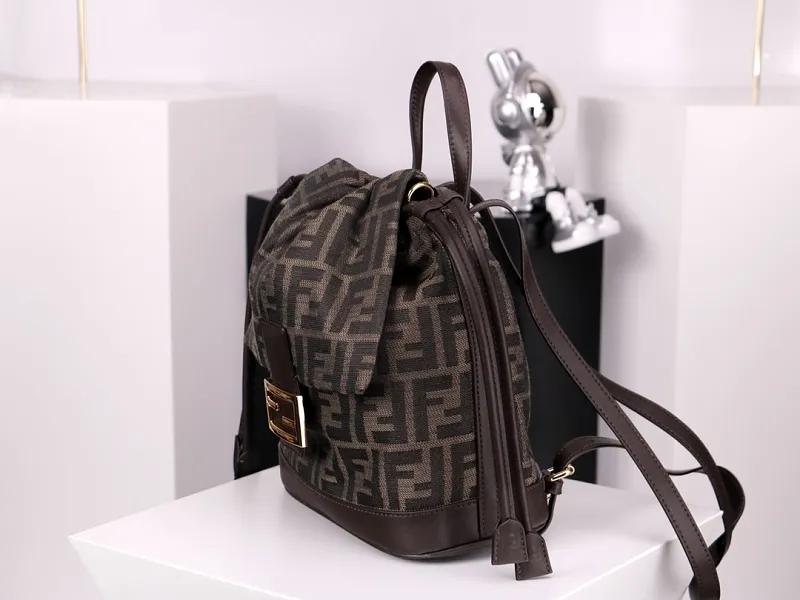 All Categories Fendi Women's Bags (Fendi) Fendi 33211