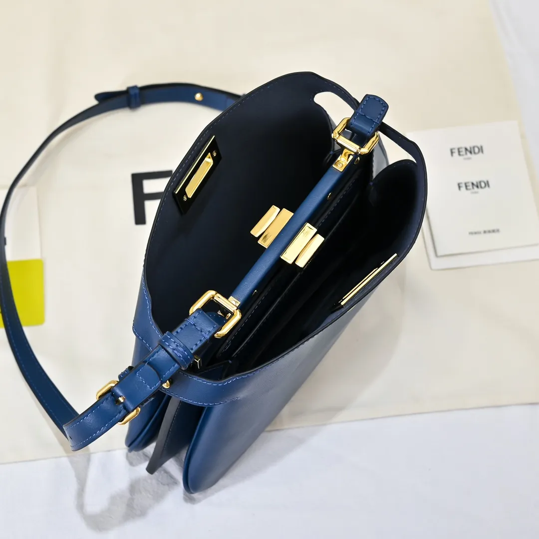 All Categories Fendi Women's Bags (Fendi) Fendi 8803
