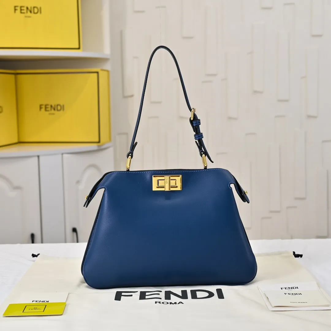 All Categories Fendi Women's Bags (Fendi) Fendi 8803