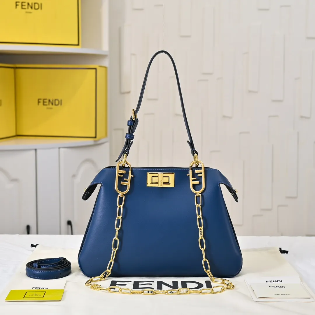 All Categories Fendi Women's Bags (Fendi) Fendi 8803