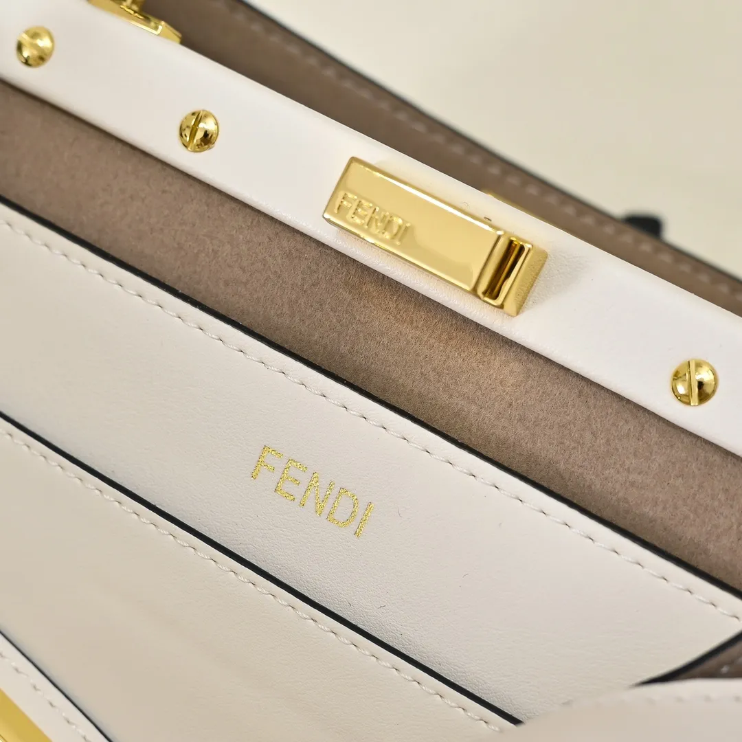 All Categories Fendi Women's Bags (Fendi) Fendi 8803