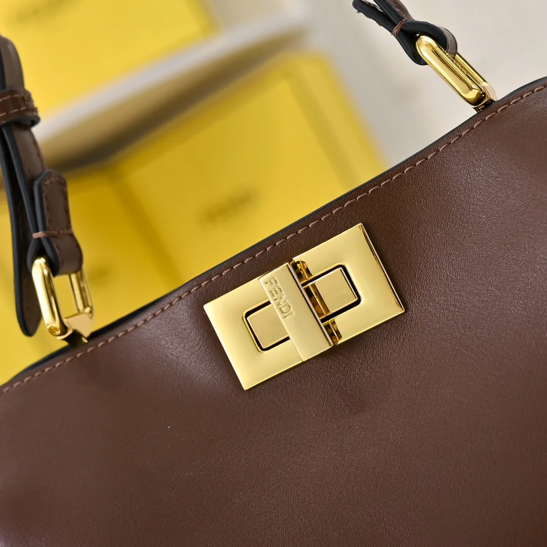 All Categories Fendi Women's Bags (Fendi) Fendi 8803