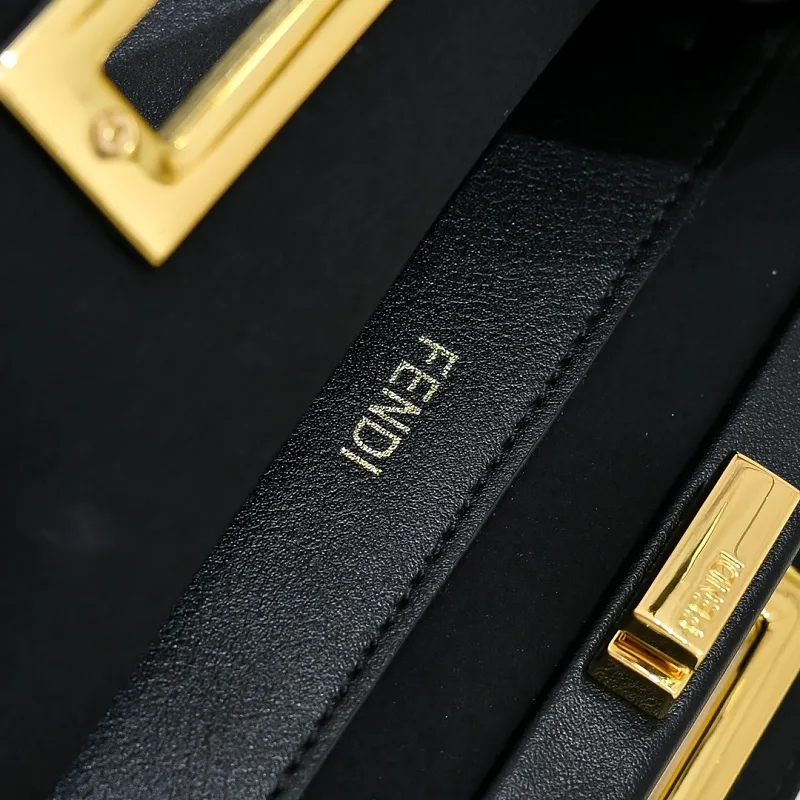 All Categories Fendi Women's Bags (Fendi) Fendi 8803