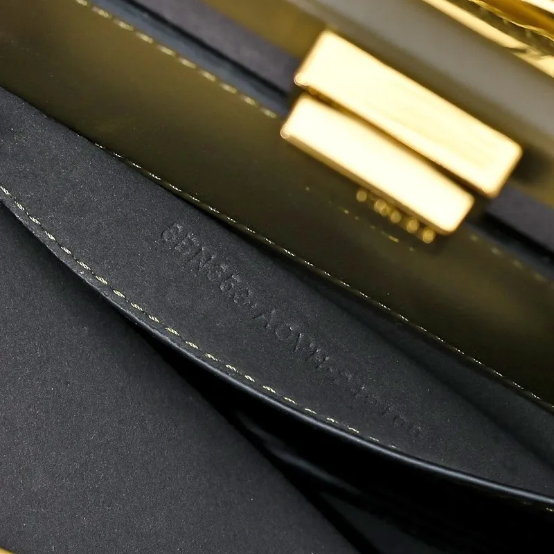 All Categories Fendi Women's Bags (Fendi) Fendi 8803