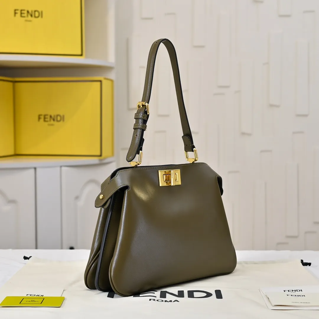 All Categories Fendi Women's Bags (Fendi) Fendi 8803